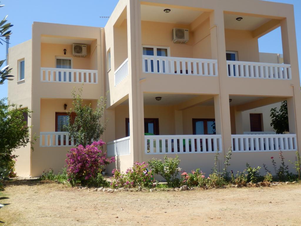 Maro Suites Tavronitis  Exterior photo