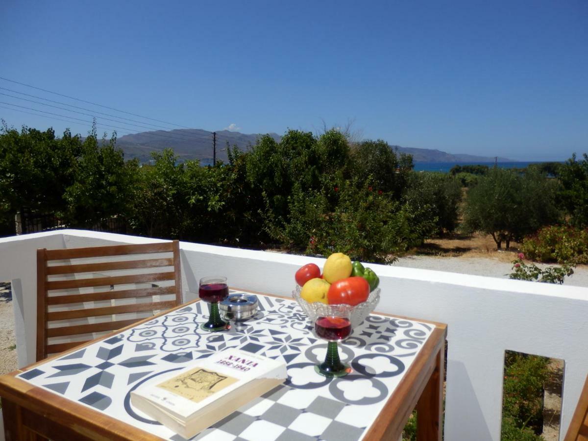 Maro Suites Tavronitis  Exterior photo
