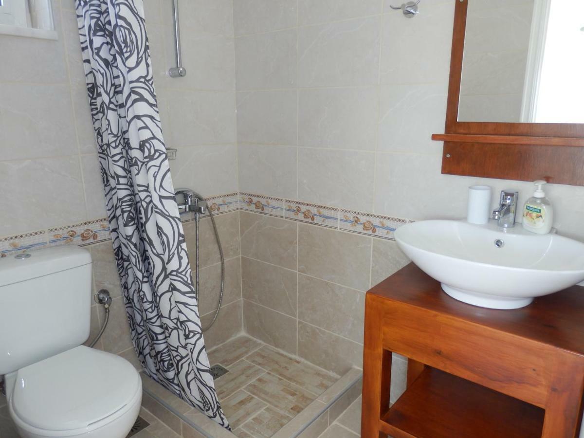 Maro Suites Tavronitis  Exterior photo